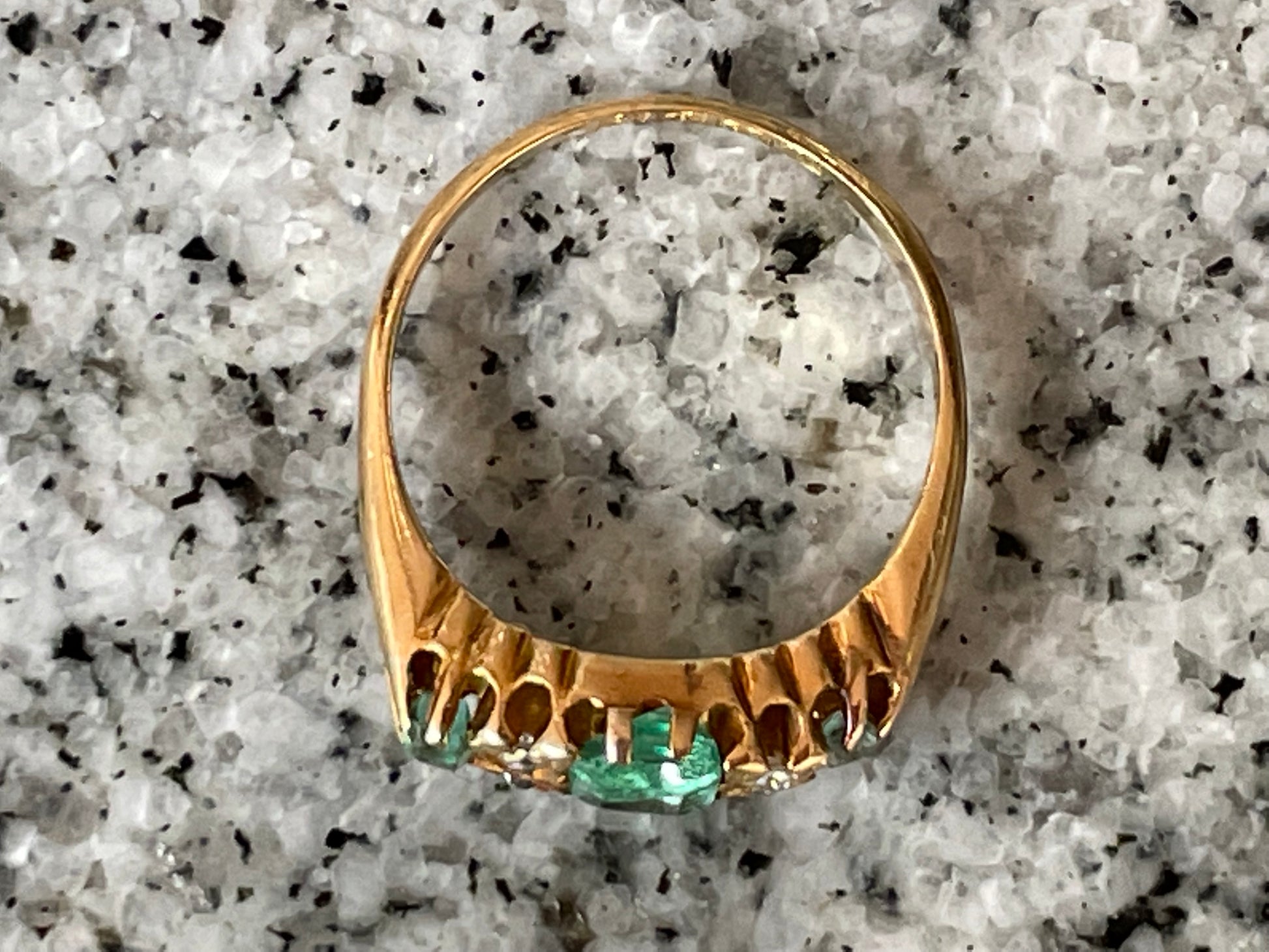 18ct natural emeralds and diamonds - The Goldfinch Collection