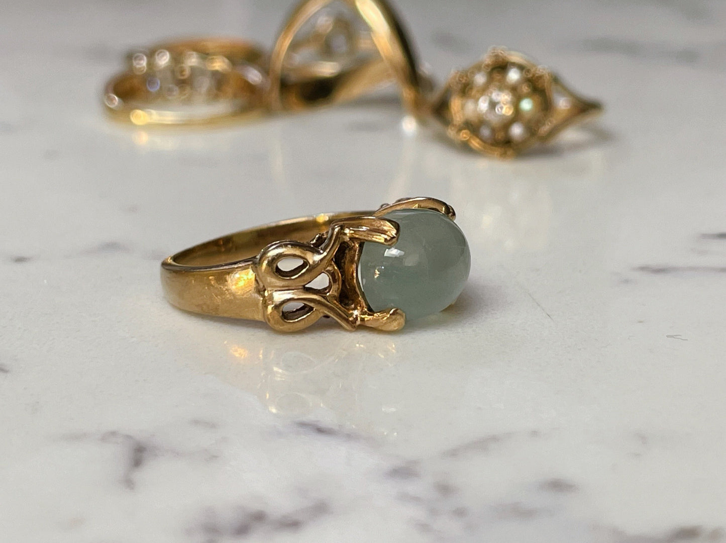 9ct solid gold ring with moonstone - The Goldfinch Collection