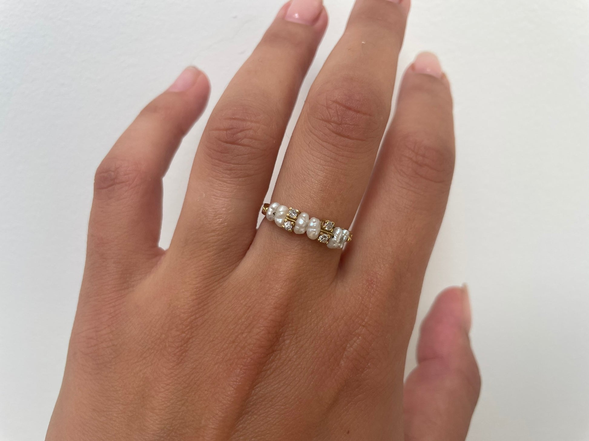 18ct solid yellow gold ring with pearls and diamonds - The Goldfinch Collection