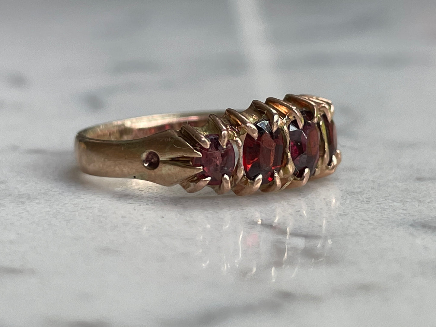 9ct gold ring with garnets - The Goldfinch Collection