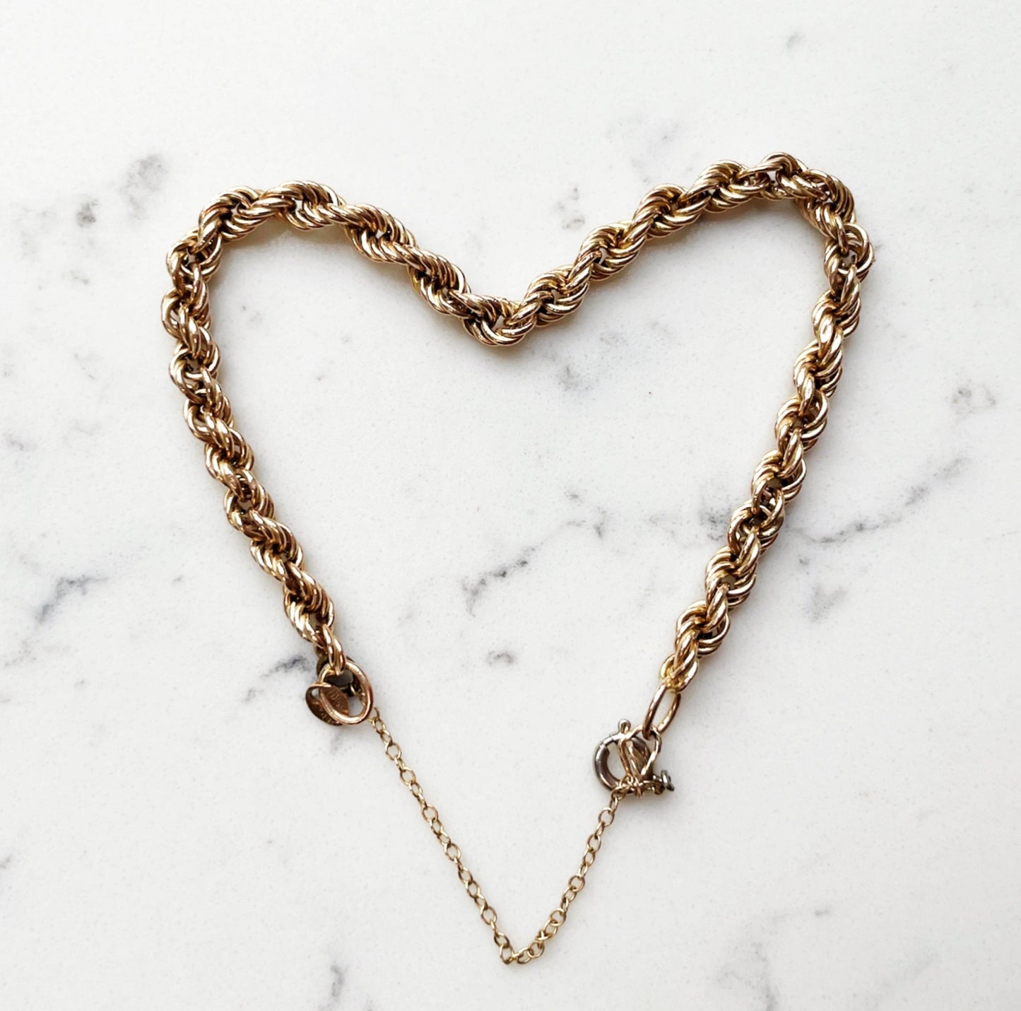 9ct solid gold rope link chain - The Goldfinch Collection