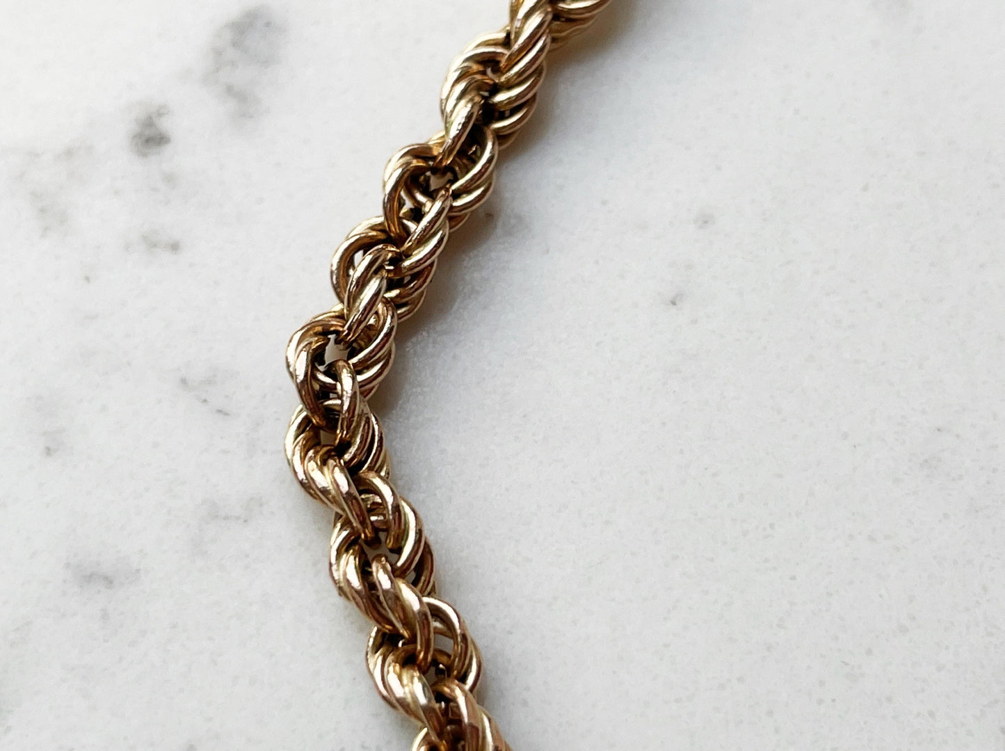 9ct solid gold rope link chain - The Goldfinch Collection