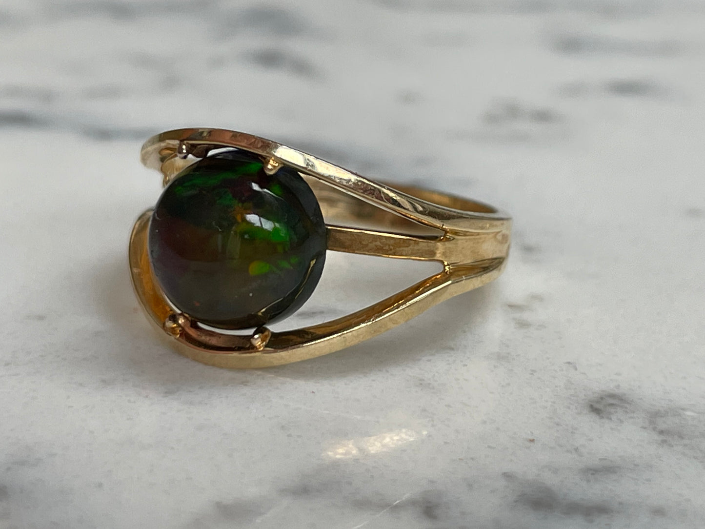 14ct yellow gold with black opal dome - The Goldfinch Collection