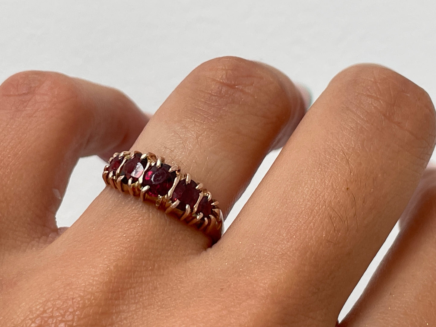 9ct gold ring with garnets - The Goldfinch Collection