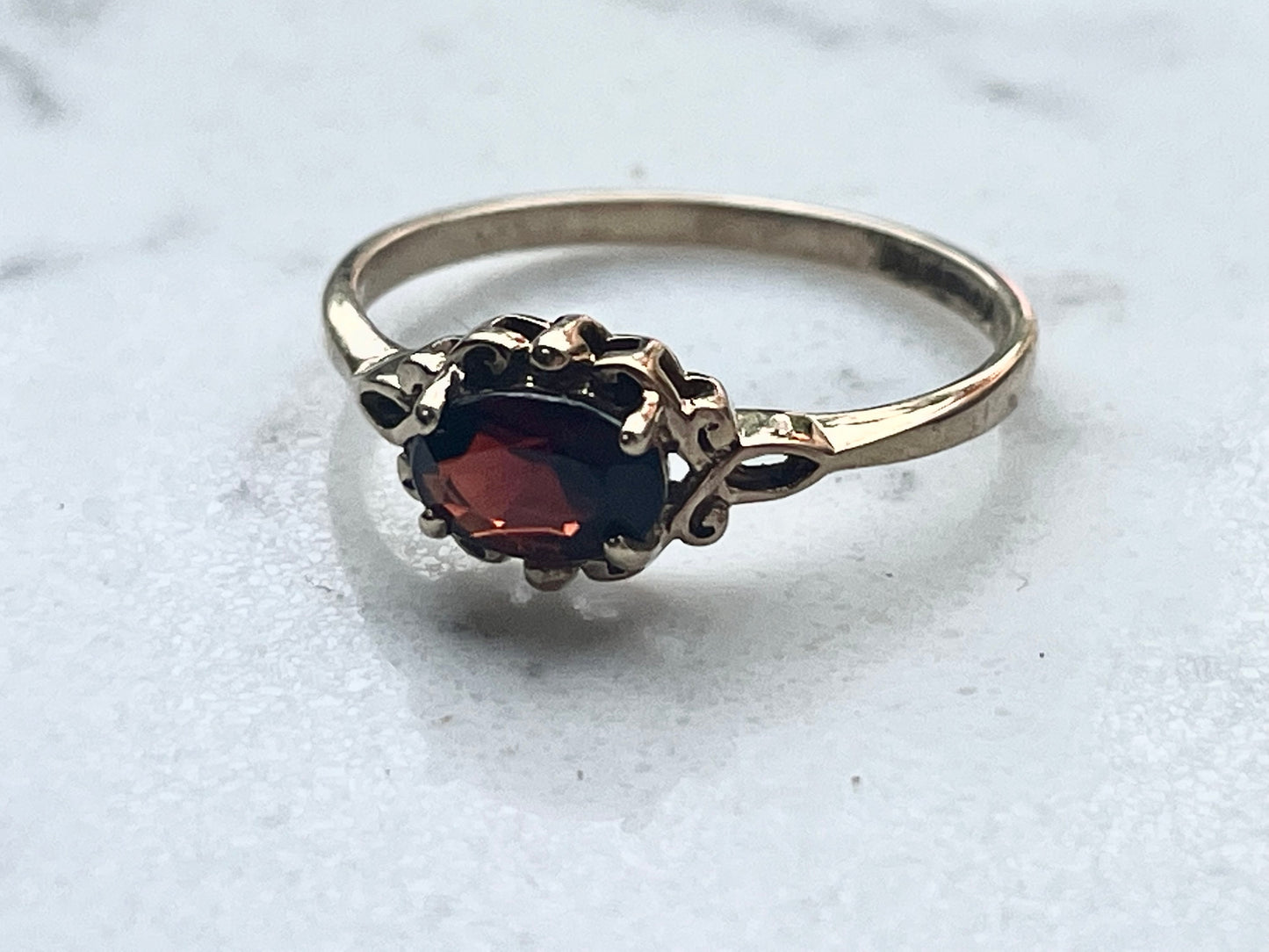 9ct yellow gold ring with garnate east west setting - The Goldfinch Collection