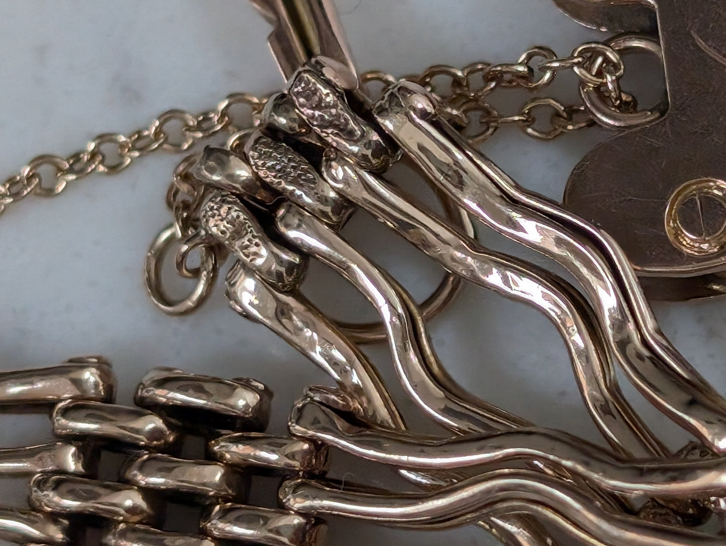 9ct yellow gold gate link charm bracelet - The Goldfinch Collection