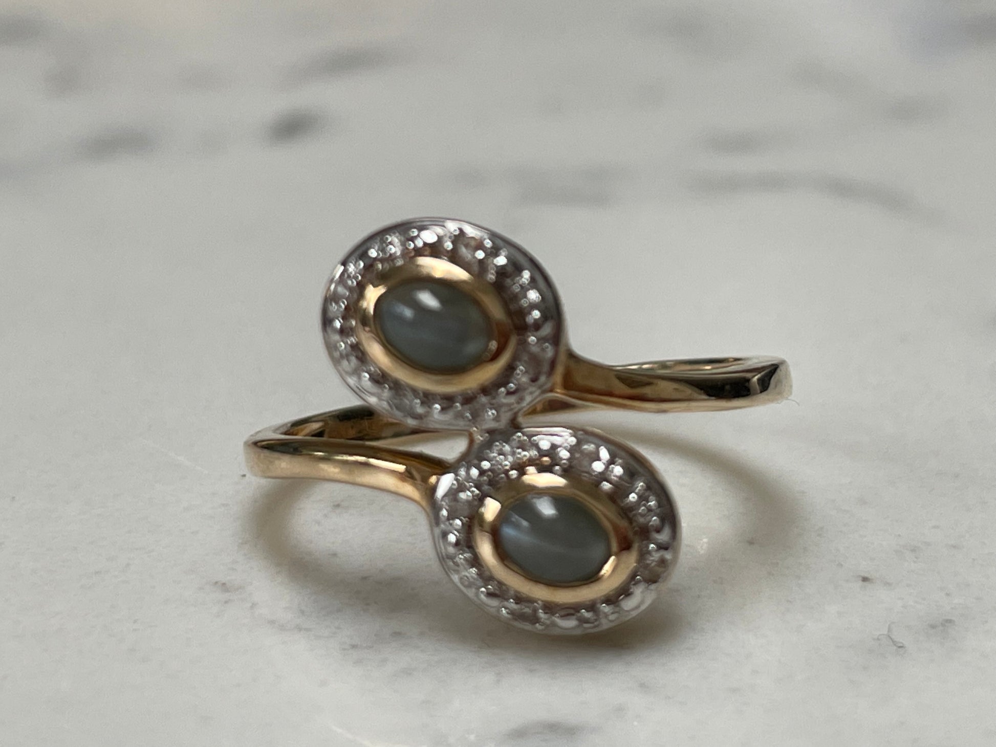 9ct yellow Gold Ring features  Chrysoberyl Cat's Eye and diamonds - The Goldfinch Collection