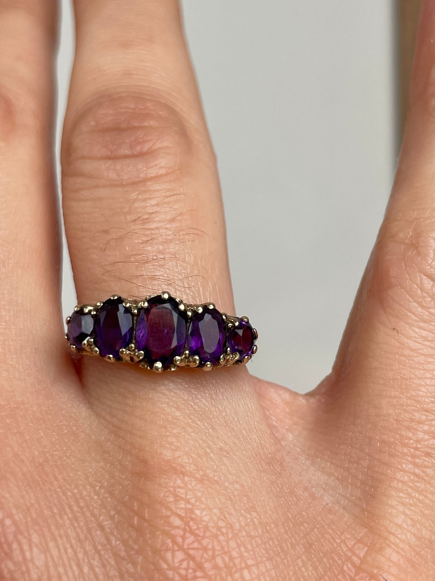 Purple Amethyst 9ct Gold Ring - The Goldfinch Collection