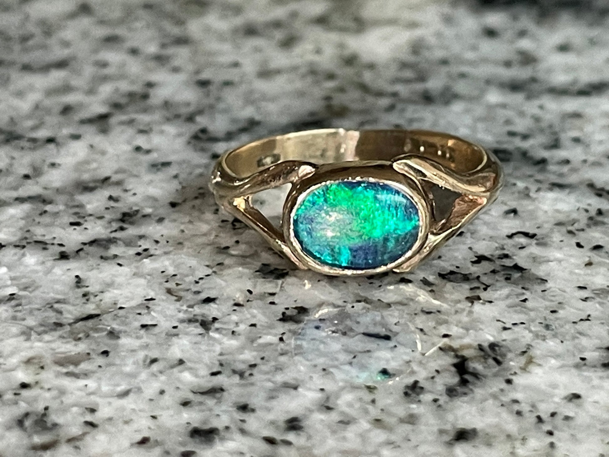 Vintage Black Opal Triplet Solitaire Ring in 9ct Gold - The Goldfinch Collection