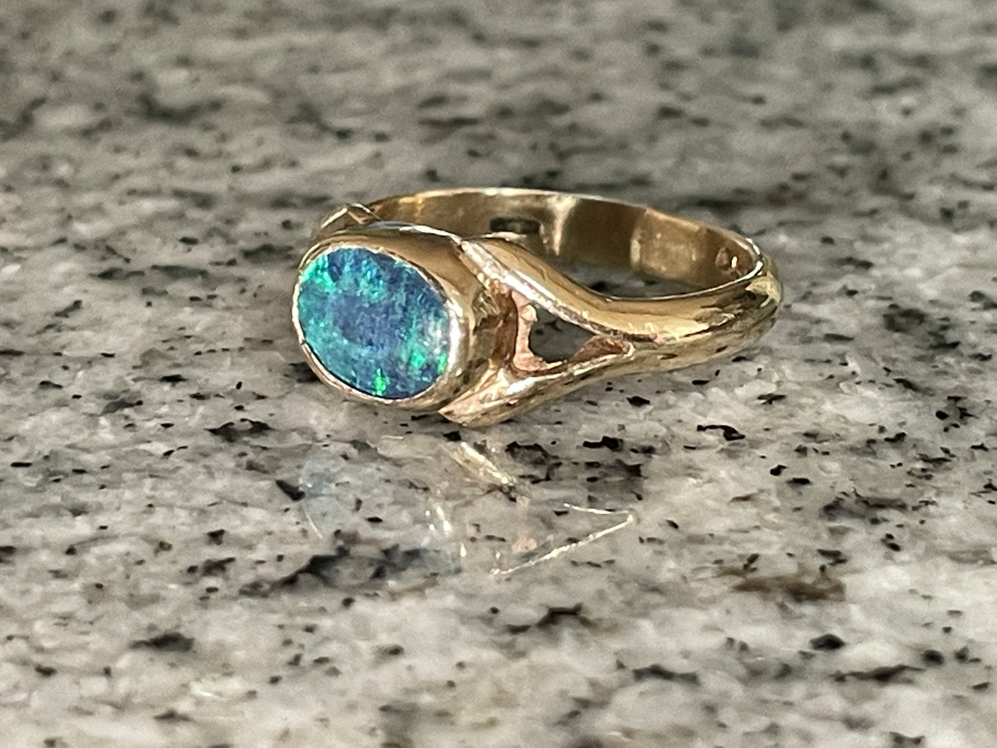 Vintage Black Opal Triplet Solitaire Ring in 9ct Gold - The Goldfinch Collection