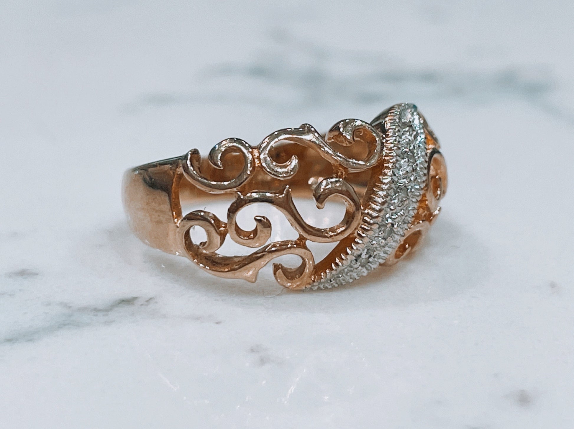 9ct solid yellow gold open work filigree diamond band ring. - The Goldfinch Collection