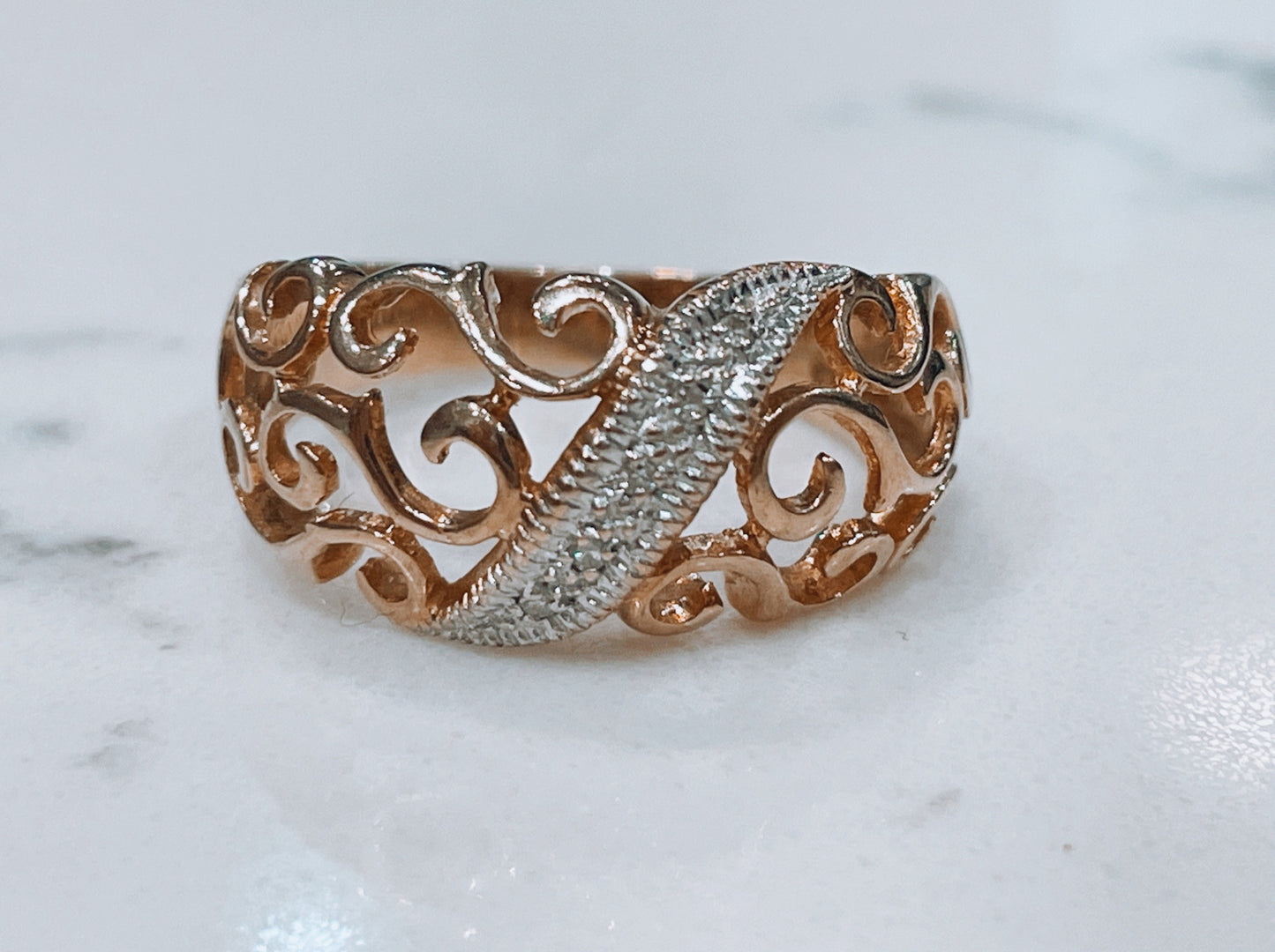 9ct solid yellow gold open work filigree diamond band ring. - The Goldfinch Collection