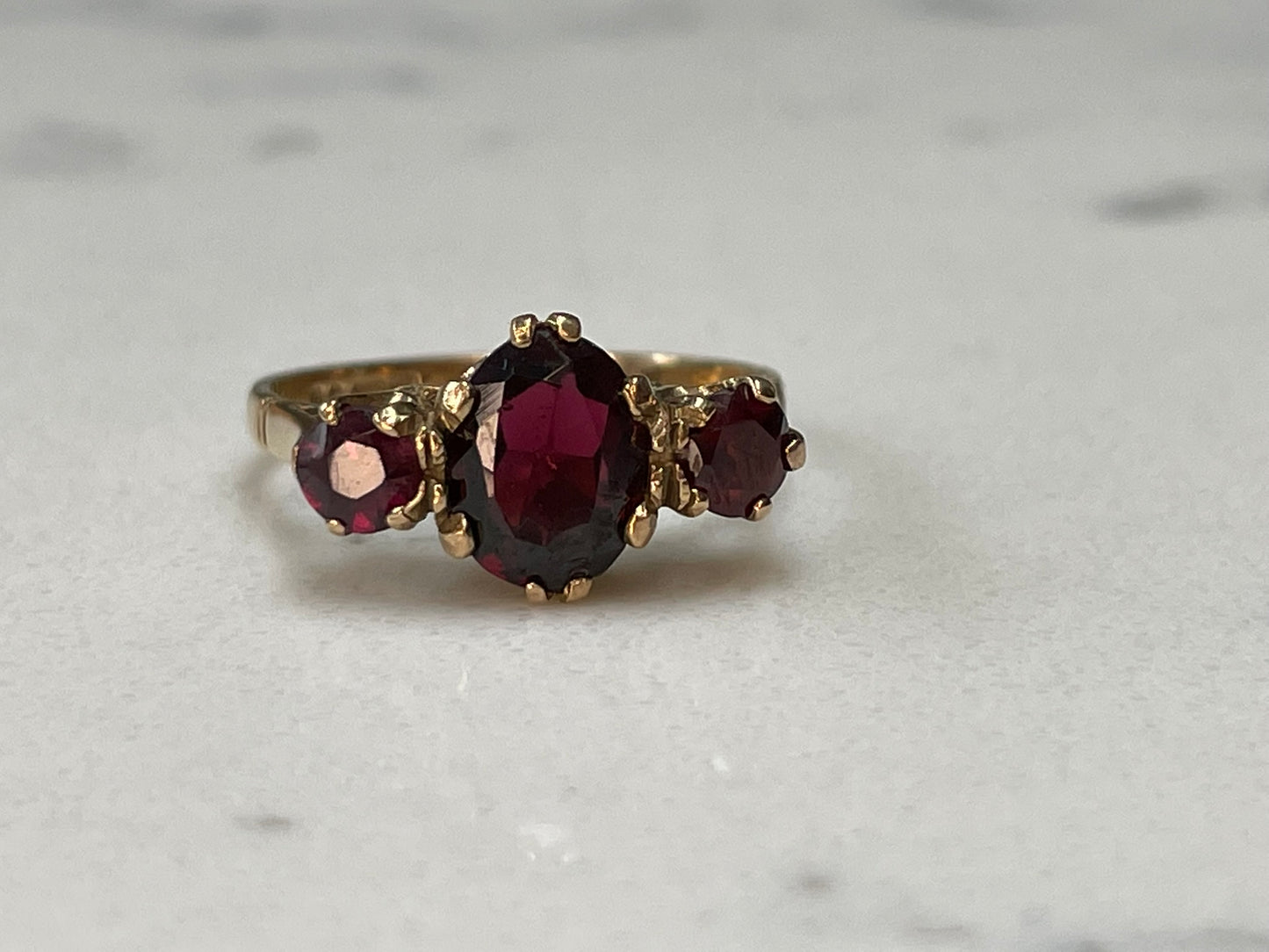 1970s nine carat solid yellow gold ring with three garnets - The Goldfinch Collection