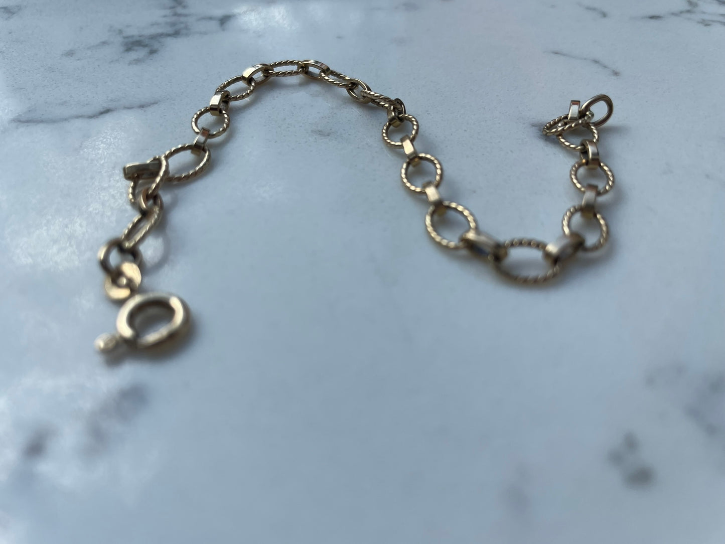 9ct Italian yellow gold oval rope link belcher chain bracelet - The Goldfinch Collection