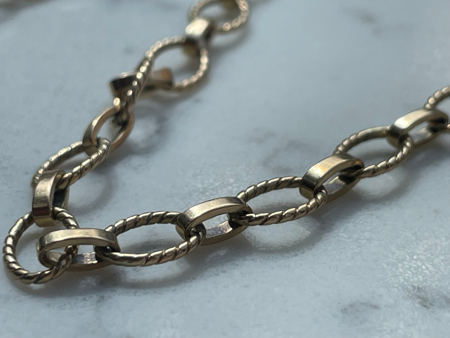 9ct Italian yellow gold oval rope link belcher chain bracelet - The Goldfinch Collection