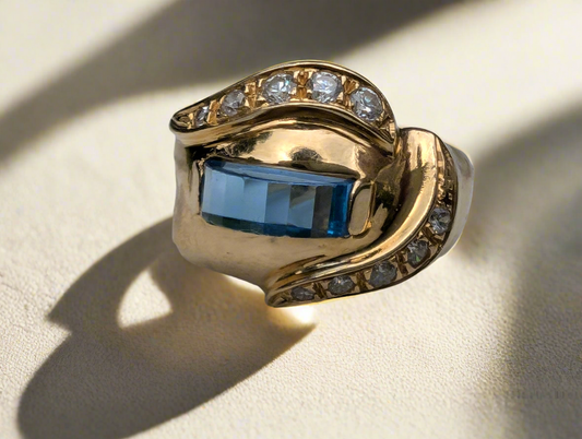 18ct Yellow Gold, Sapphire & Diamond Paste Modernist Dress Ring Vintage c1970 - The Goldfinch Collection