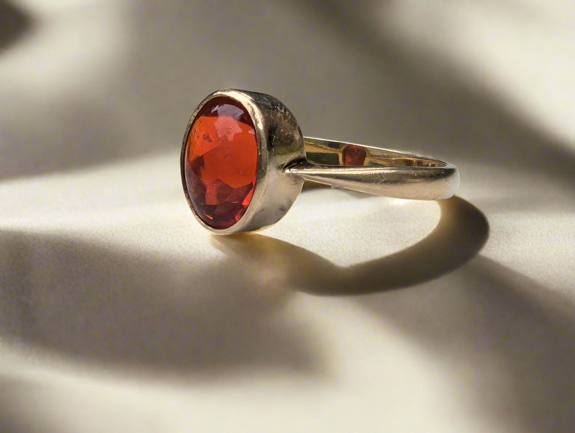 18ct Yellow Gold & Cabochon Fire Opal Band Ring 1994 London Vintage - The Goldfinch Collection