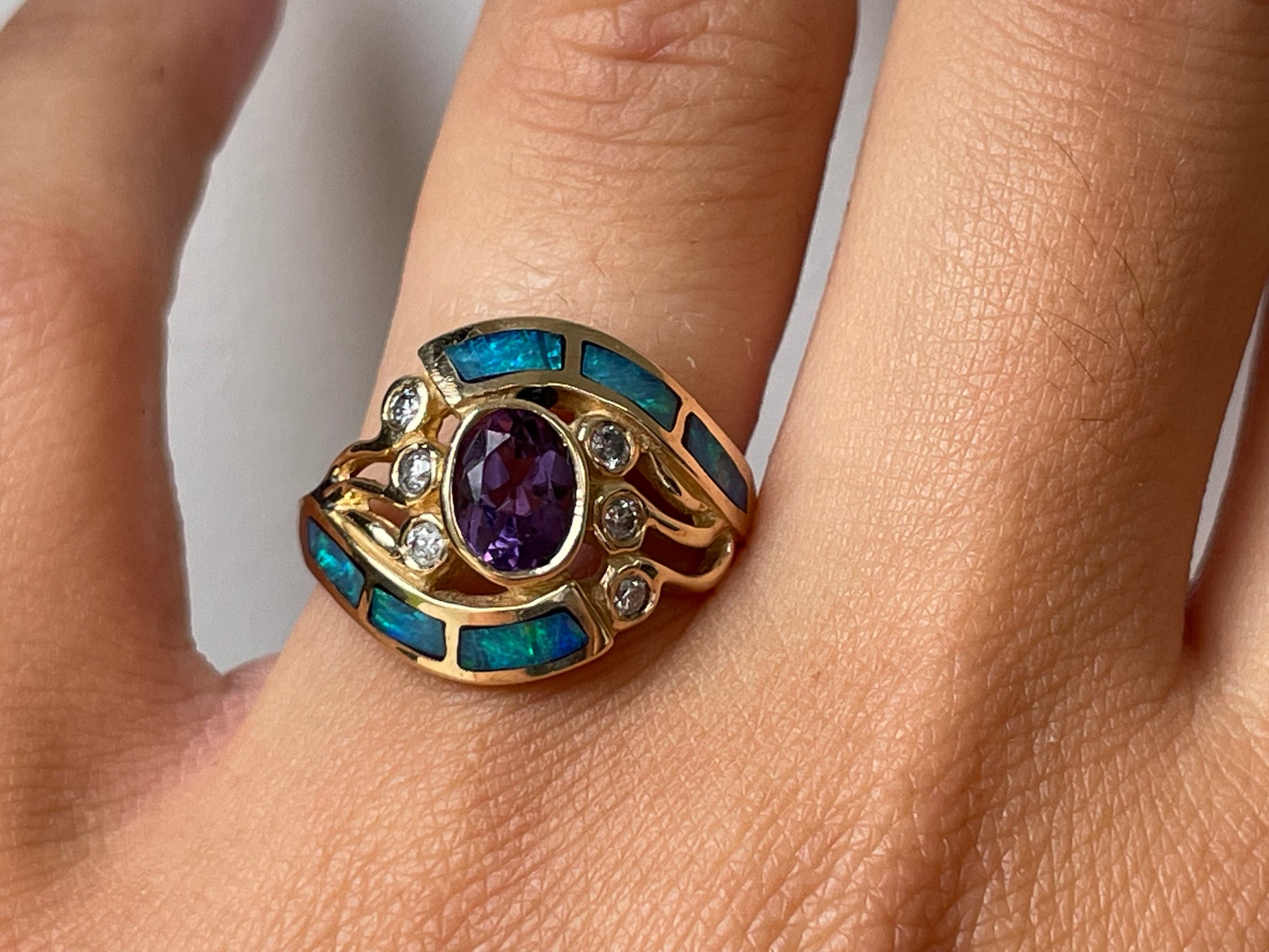 18ct yellow gold ring with amethyst, diamonds, opals - The Goldfinch Collection