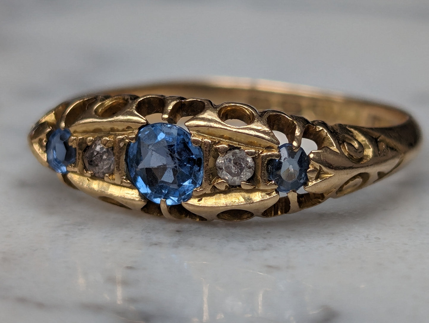 18ct yellow gold sapphire and diamond Victorian ring - The Goldfinch Collection