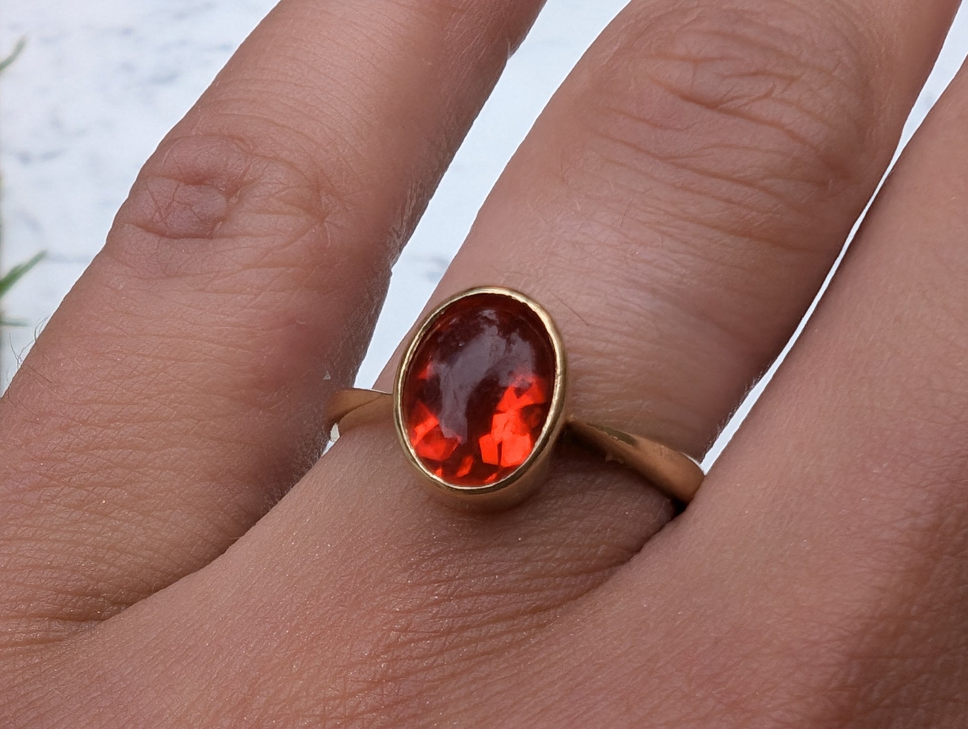 18ct Yellow Gold & Cabochon Fire Opal Band Ring 1994 London Vintage - The Goldfinch Collection